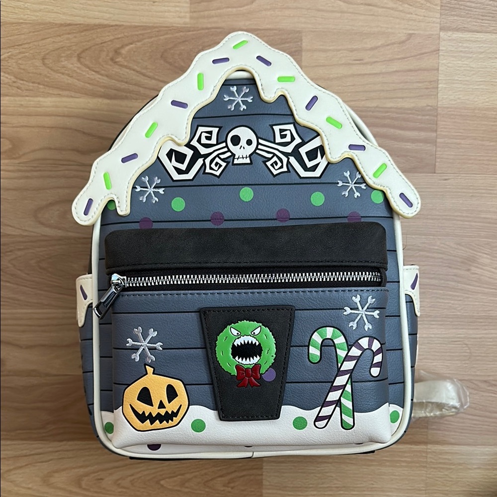 Disney Bioworld Nightmare Before Christmas Gingerbread House Mini Backpack